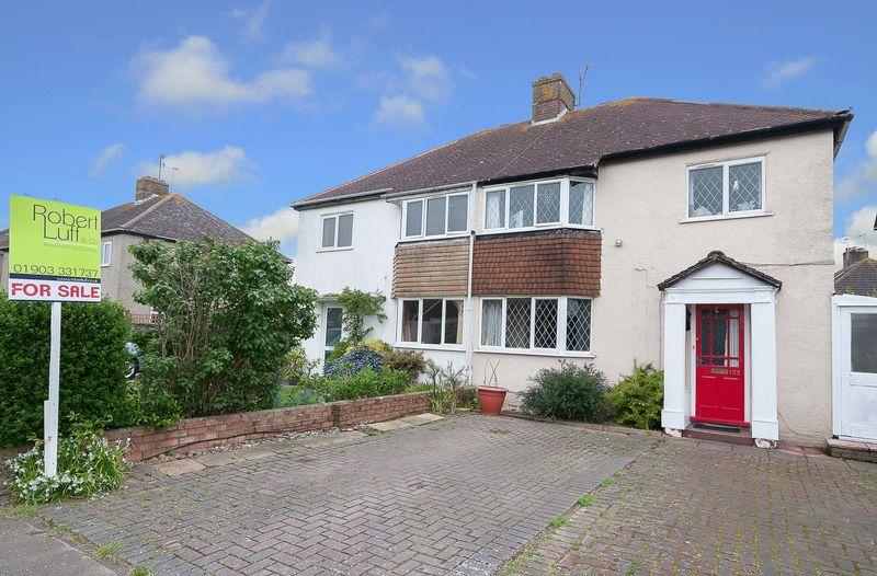 Cokeham Lane, Lancing 3 bed semidetached house £270,000