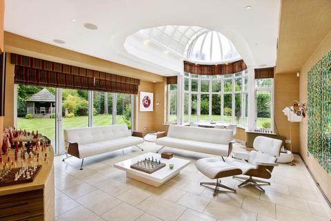 6 bedroom detached house to rent, Spring Woods, Wentworth, Surrey, GU25 4PW