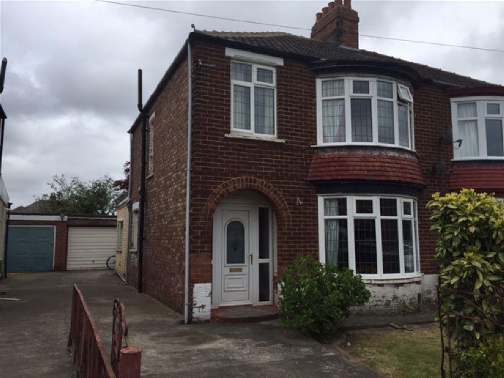 Chalford Oaks, Middlesbrough 3 bed semidetached house £134,995