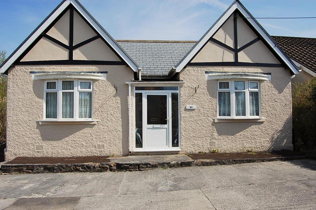 Folland Road, Glanamman, Ammanford 2 bed detached bungalow £99,950