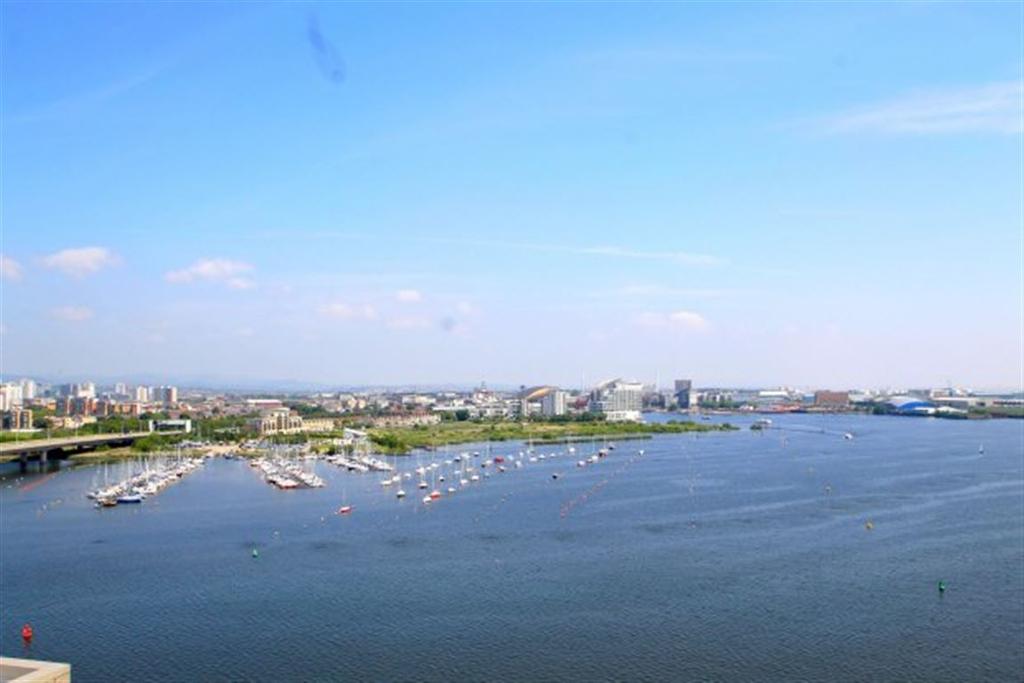 Pendeen House, Prospect Place, Cardiff Bay (2 Bedrooms Water Views) 2 bed flat £1,200 pcm (£
