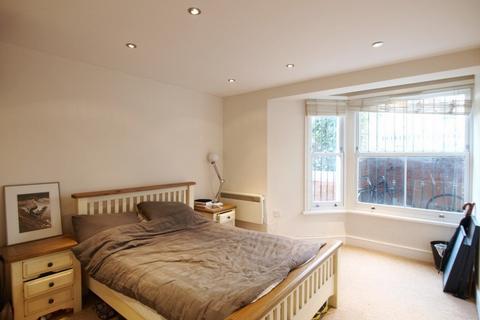 3 bedroom flat to rent, Yonge Park, Finsbury Park, N4