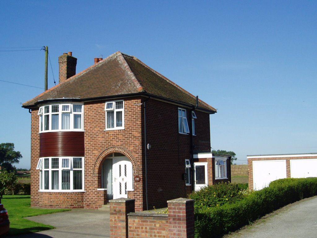 OLD EARSWICK STRENSALL ROAD 3 bed house £850 pcm (£196 pw)