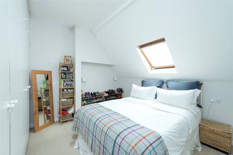 1 bedroom flat for sale, Wellesley Road, Chiswick, London