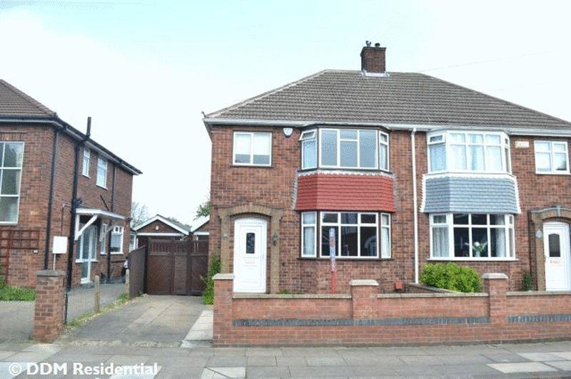 Gloucester Avenue, Grimsby 3 bed semidetached house £140,000