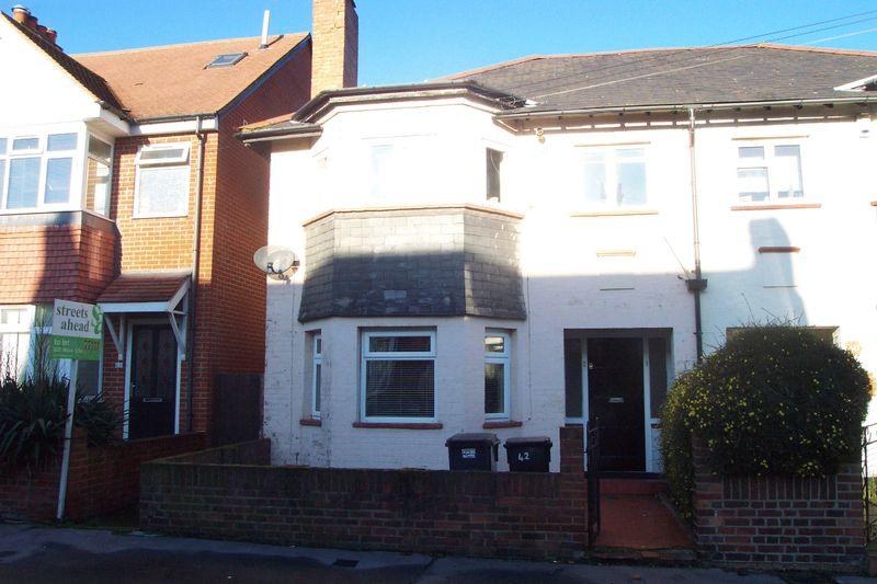 Alton Road, Croydon 2 bed £1,300 pcm (£300 pw)