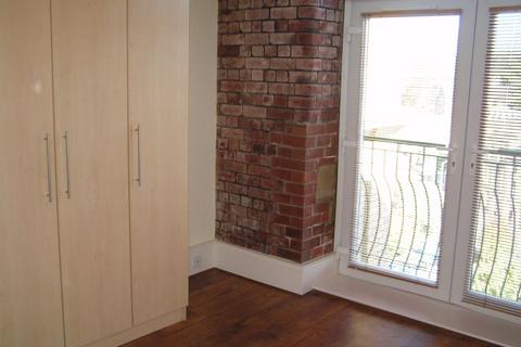 1 bedroom apartment to rent, Sprinkwell Mill, Dewsbury, WF13