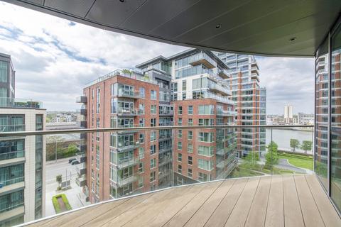 3 bedroom apartment to rent, Pinnacle House, Battersea Reach