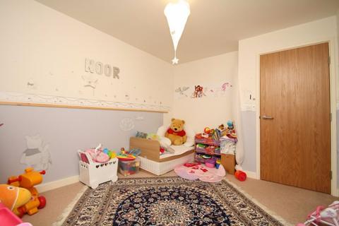 2 bedroom flat to rent, Empire Way, Wembley, HA9