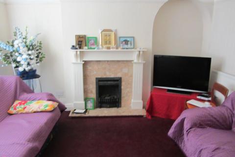 3 bedroom semi-detached house for sale, Scraptoft Lane, off Uppingham Road