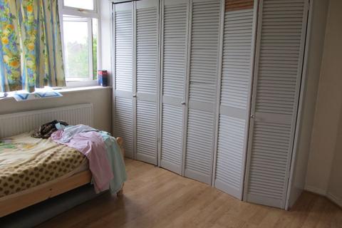 3 bedroom semi-detached house for sale, Scraptoft Lane, off Uppingham Road