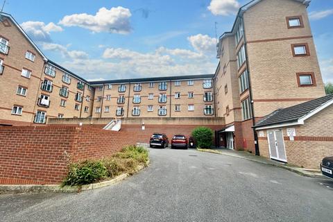 2 bedroom flat to rent, Ruislip Road East, Greenford UB6