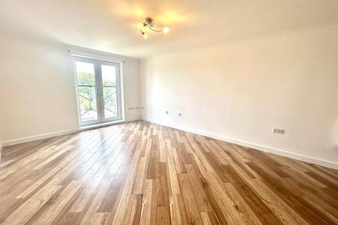 2 bedroom flat to rent, Ruislip Road East, Greenford UB6