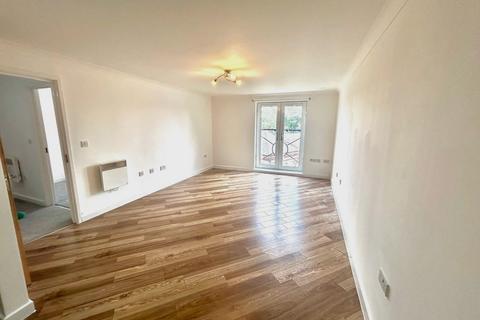 2 bedroom flat to rent, Ruislip Road East, Greenford UB6