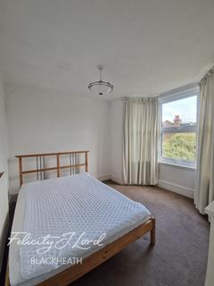 2 bedroom apartment to rent, Swallowfield Road, LONDON