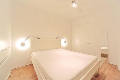 1 bedroom apartment to rent, Gowers Walk, London, E1