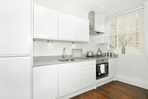 1 bedroom apartment to rent, Dunstan Houses, Stepney Green, London, E1