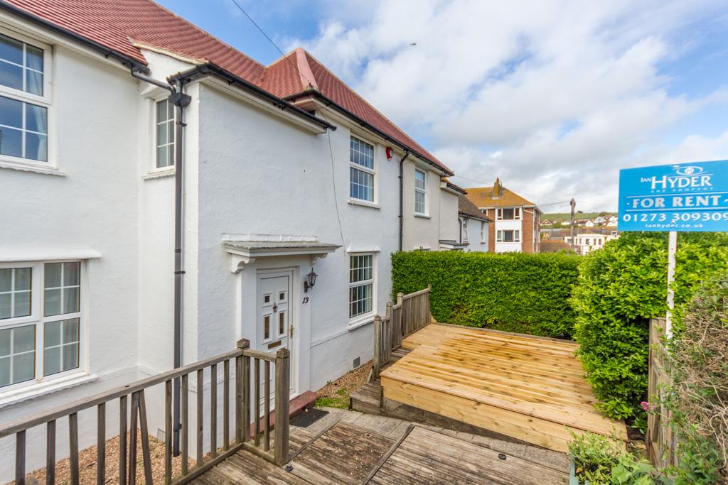 Park Road, Rottingdean, Brighton Bn2 3 bed semidetached house £1,500