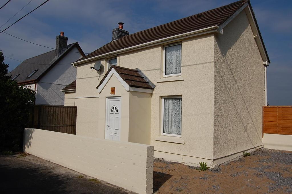 Heol Ddu, Ammanford 3 bed detached house £165,000