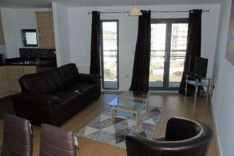 2 bedroom apartment to rent - St Margarets Court, Marina, Swansea. SA1 1RZ