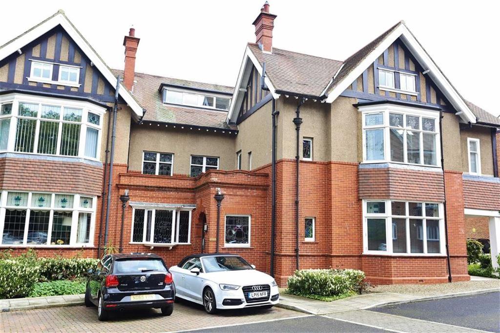 Thornholme Road, Thornhill, Sunderland, SR2 2 bed apartment £144,950