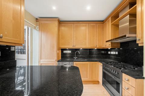 2 bedroom flat to rent, Bina Gardens, South Kensington, London