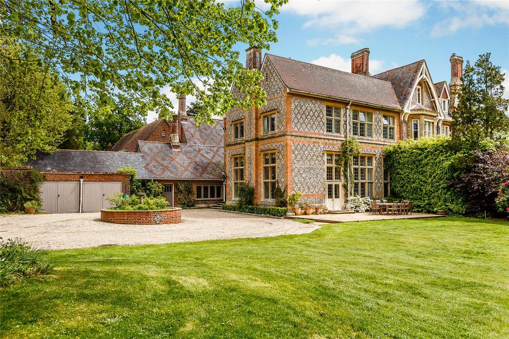 Tile Barn Woolton Hill Newbury Berkshire 4 Bed House 925 000 Image 1 Of 15 Picture No 01