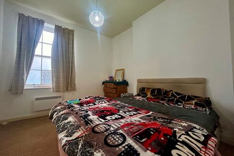 2 bedroom flat to rent, Weymouth
