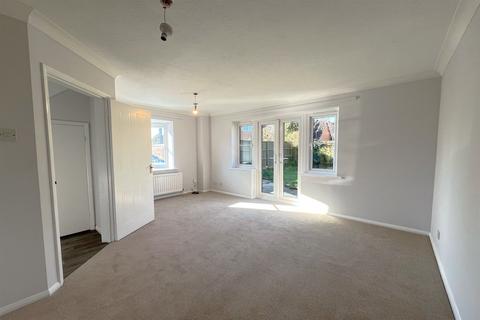 undefined, Park Farm Close, Horsham, RH12