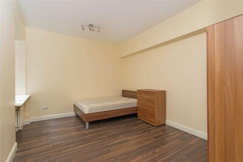 2 bedroom flat to rent, Euston Road, Warren Street, NW1