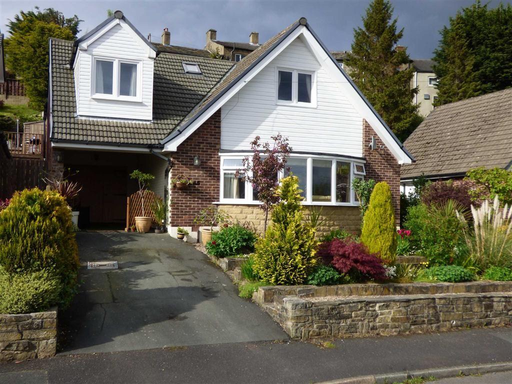 Clough Park, Fenay Bridge, Huddersfield, HD8 4 bed detached house £