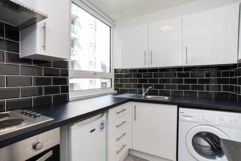Studio to rent - Hornsey Lane, Highgate, N6
