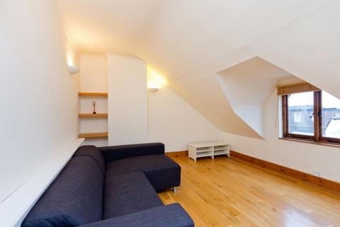 2 bedroom flat to rent, Southwood Lawn Road, Highgate, N6