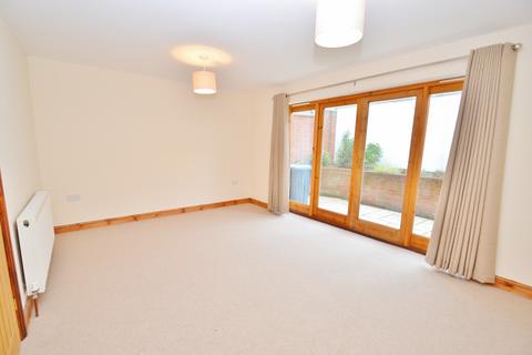 2 bedroom detached house to rent, Wimborne