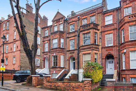 2 bedroom flat to rent, Goldhurst Terrace, South Hampstead
