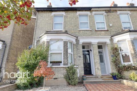 3 bedroom semi-detached house to rent, Off of Maldon Road