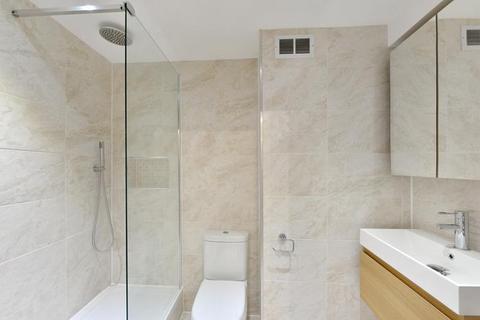 3 bedroom apartment for sale, Clifton Place, Hyde Park