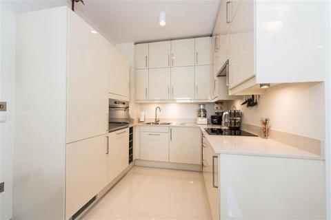 2 bedroom terraced house to rent, Princess Mews, Belsize Park, NW3