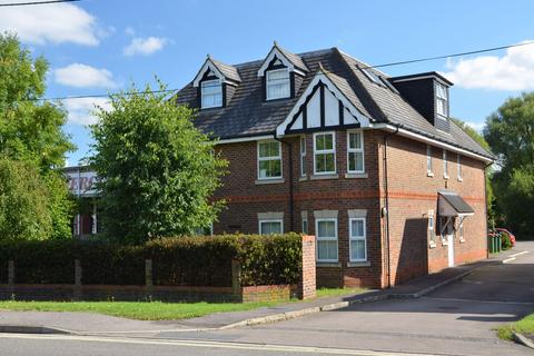 1 bedroom apartment to rent, Stoneleigh Court, The Green, Theale, Reading, RG7