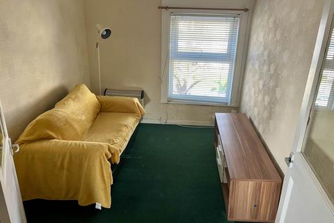 1 bedroom flat to rent, St Helens Road, City Centre, , Swansea