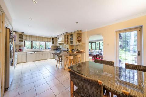 4 bedroom detached house to rent, Wentworth Estate, Surrey