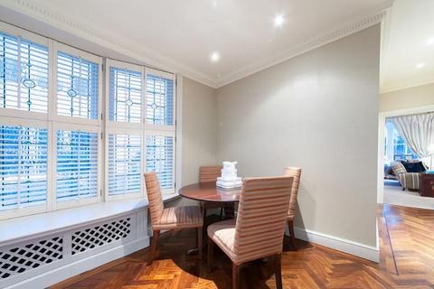 3 bedroom flat to rent, Basil Street, Knightsbridge, SW3