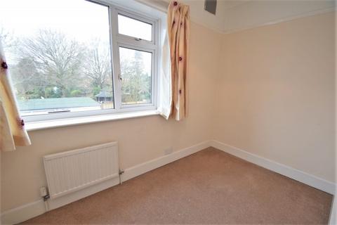 2 bedroom flat to rent, Shirley