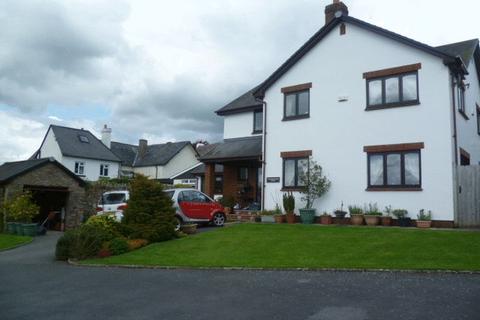 4 bedroom detached house to rent, St Bartholomew Way, Ogwell, Newton Abbot