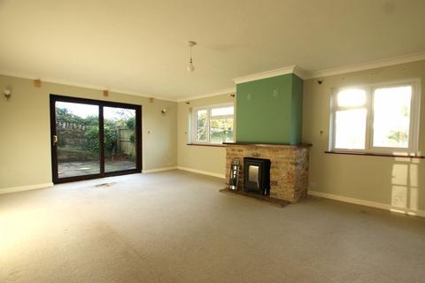 4 bedroom detached house to rent, St Bartholomew Way, Ogwell, Newton Abbot