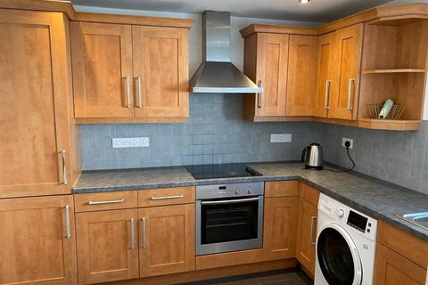 1 bedroom flat to rent, Clews Court, Francis Street, Swansea. SA1 4NT