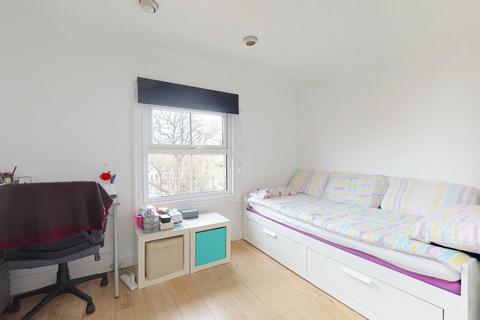 undefined, Sheen Road, TW9