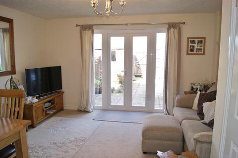 2 bedroom terraced house to rent, Selway Drive, Bury St Edmunds IP32