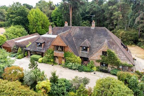 6 bedroom detached house to rent, Spring Woods, Virginia Water, Surrey GU25 4PW