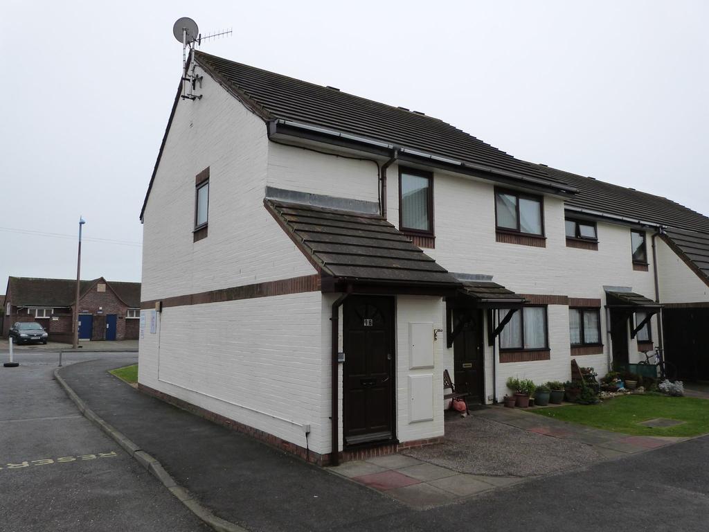 SELSEY Seaview Court 2 bed retirement property £595 pcm (£137 pw)